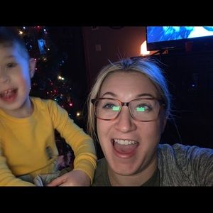 Meet your Posher, Tracy